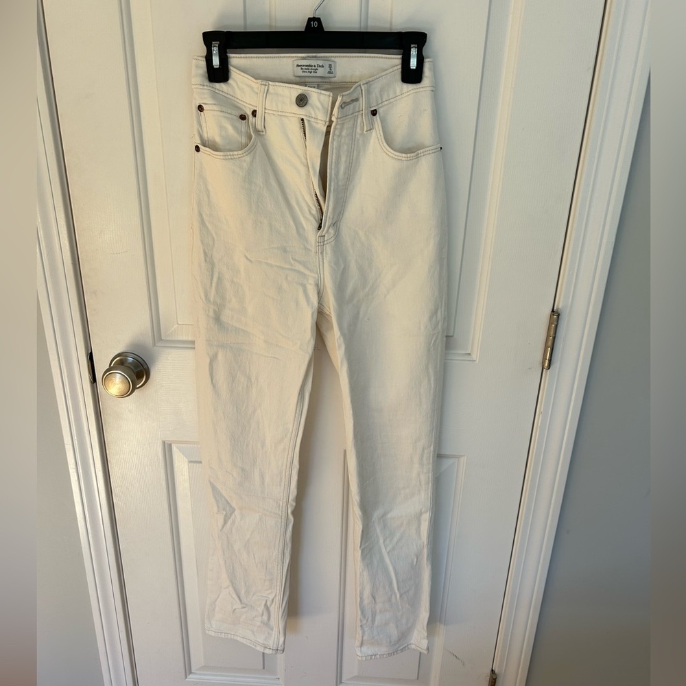 Abercrombie The Ankle Straight Ultra High Rise Jeans